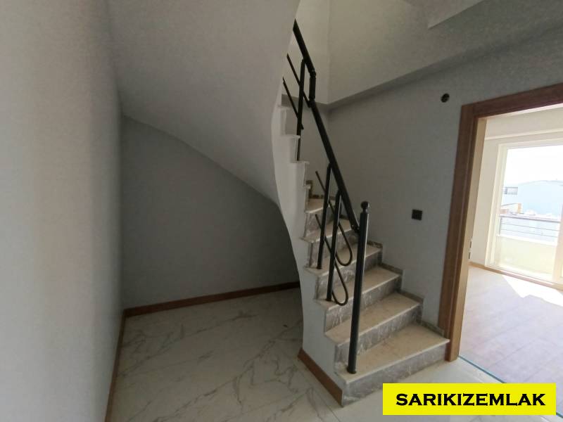 Edremit Tuzcumurat Mah`da3+1  Daire. - 12